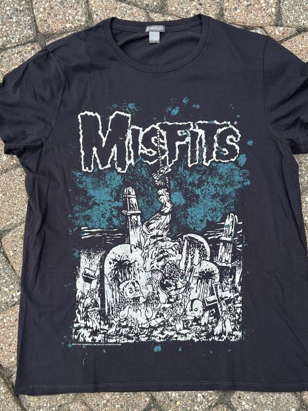 Misfits Band T-Shirt Size XL Glenn Danzig Graveyard Ghouls